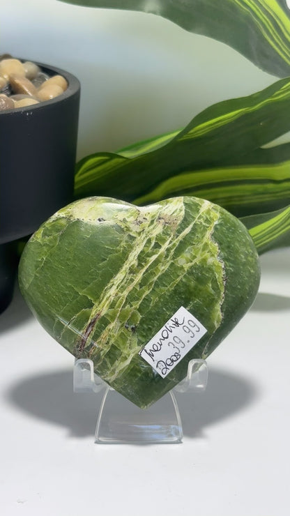 Tremolite Heart 200g
