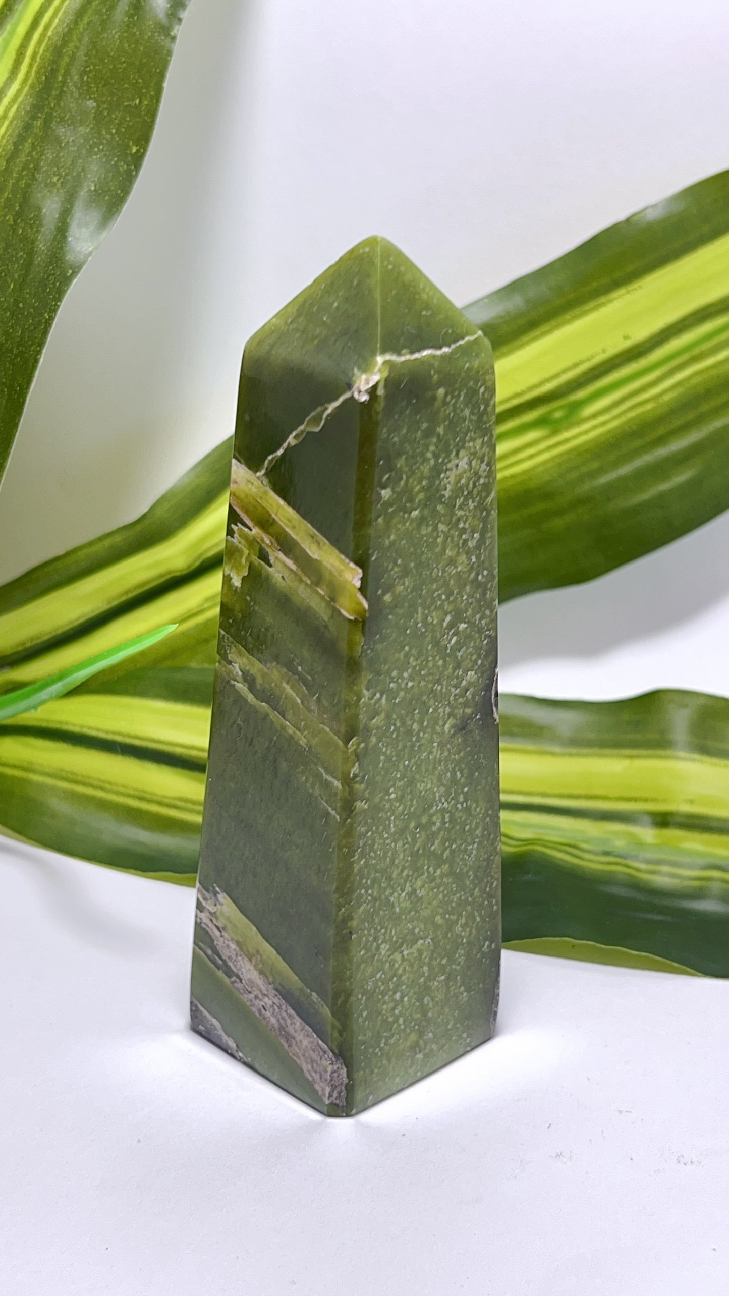 Tremolite Tower 263g