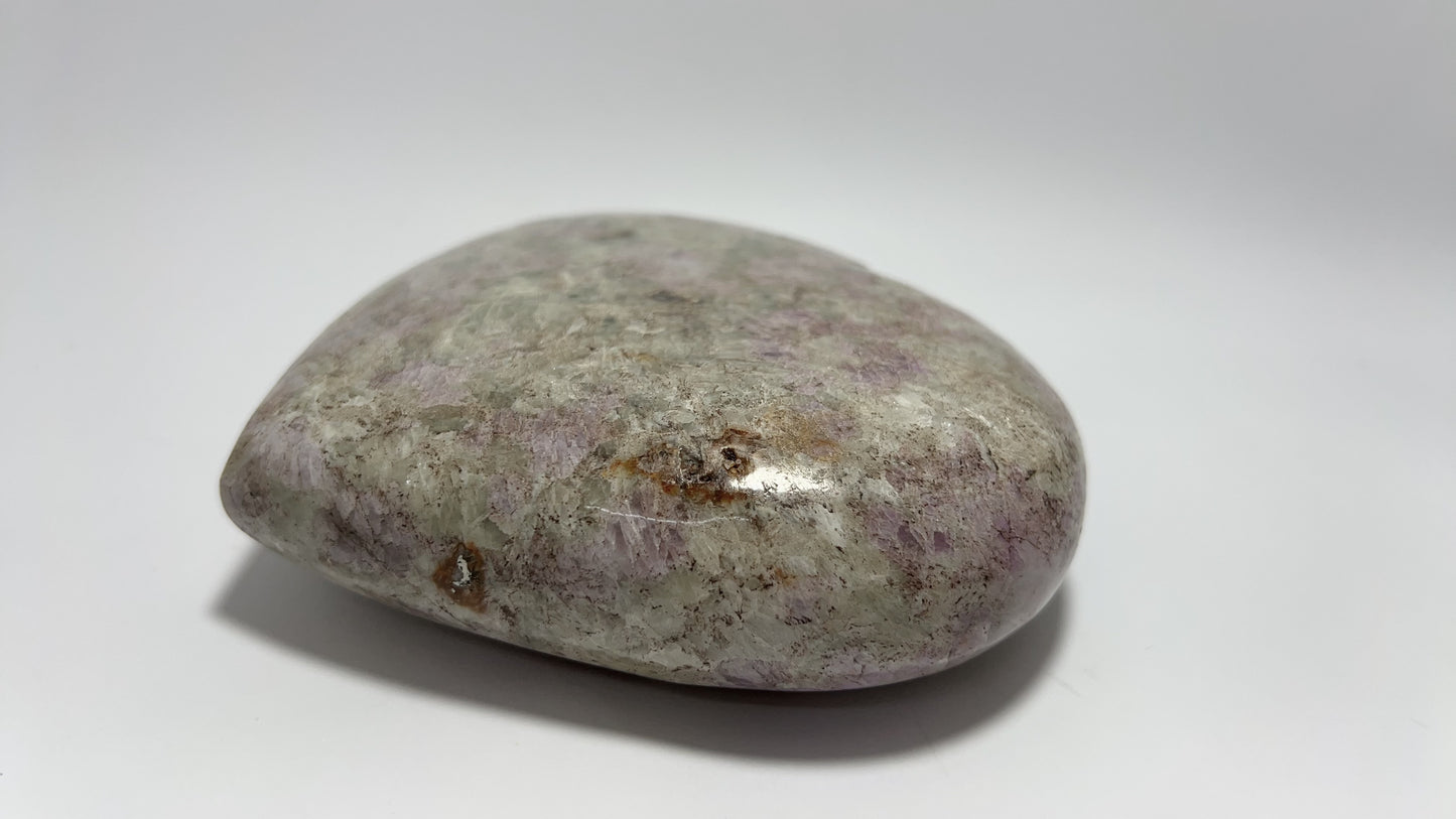 Hackmanite Heart 1.3kg