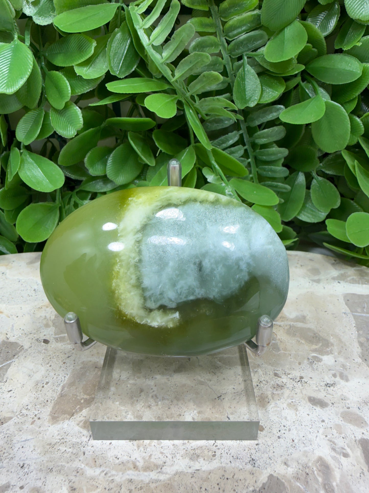 Flower Jade Palm Stone 102g