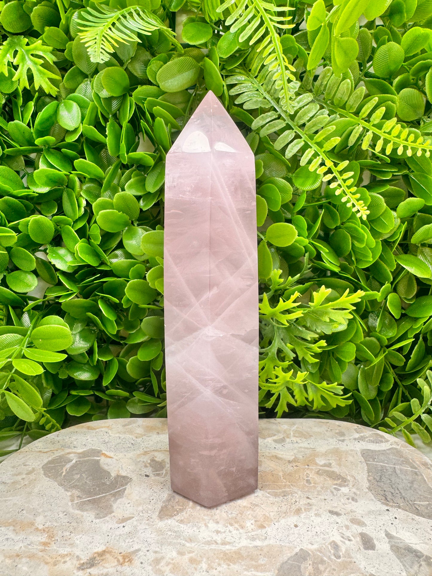 Lavender Rose Quartz Tower 856g