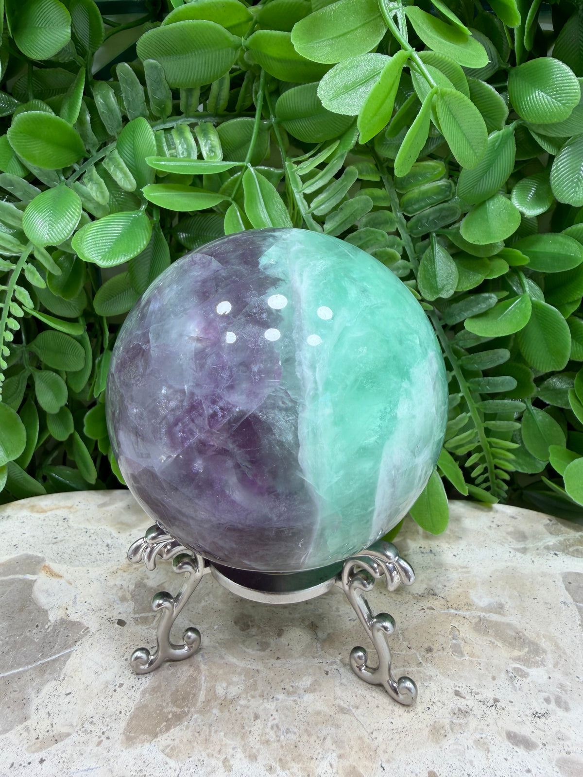 Fluorite Sphere | Clarity • Focus • Balance
