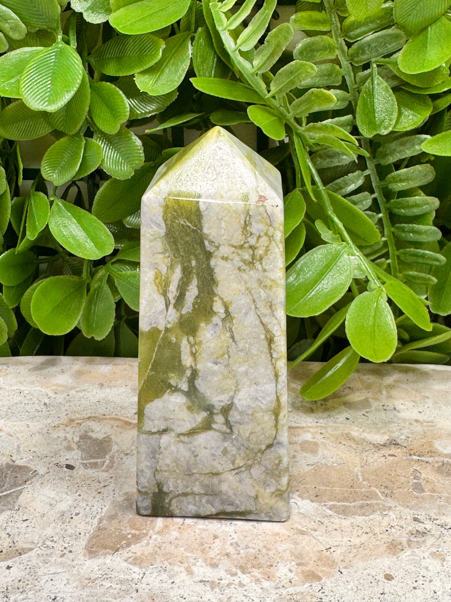 Flower Jade Point 254g