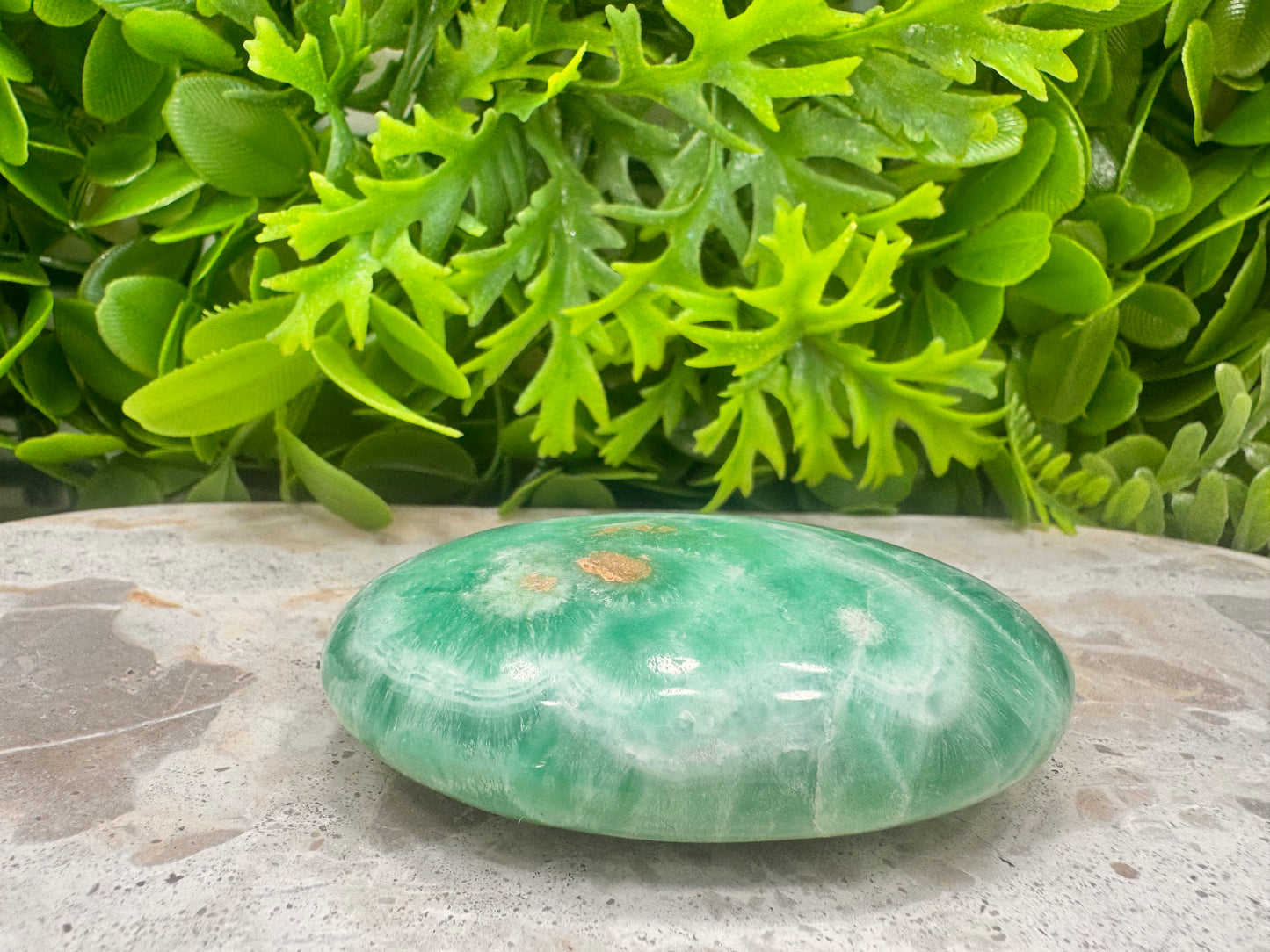 Smithsonite Palm Stone 132g