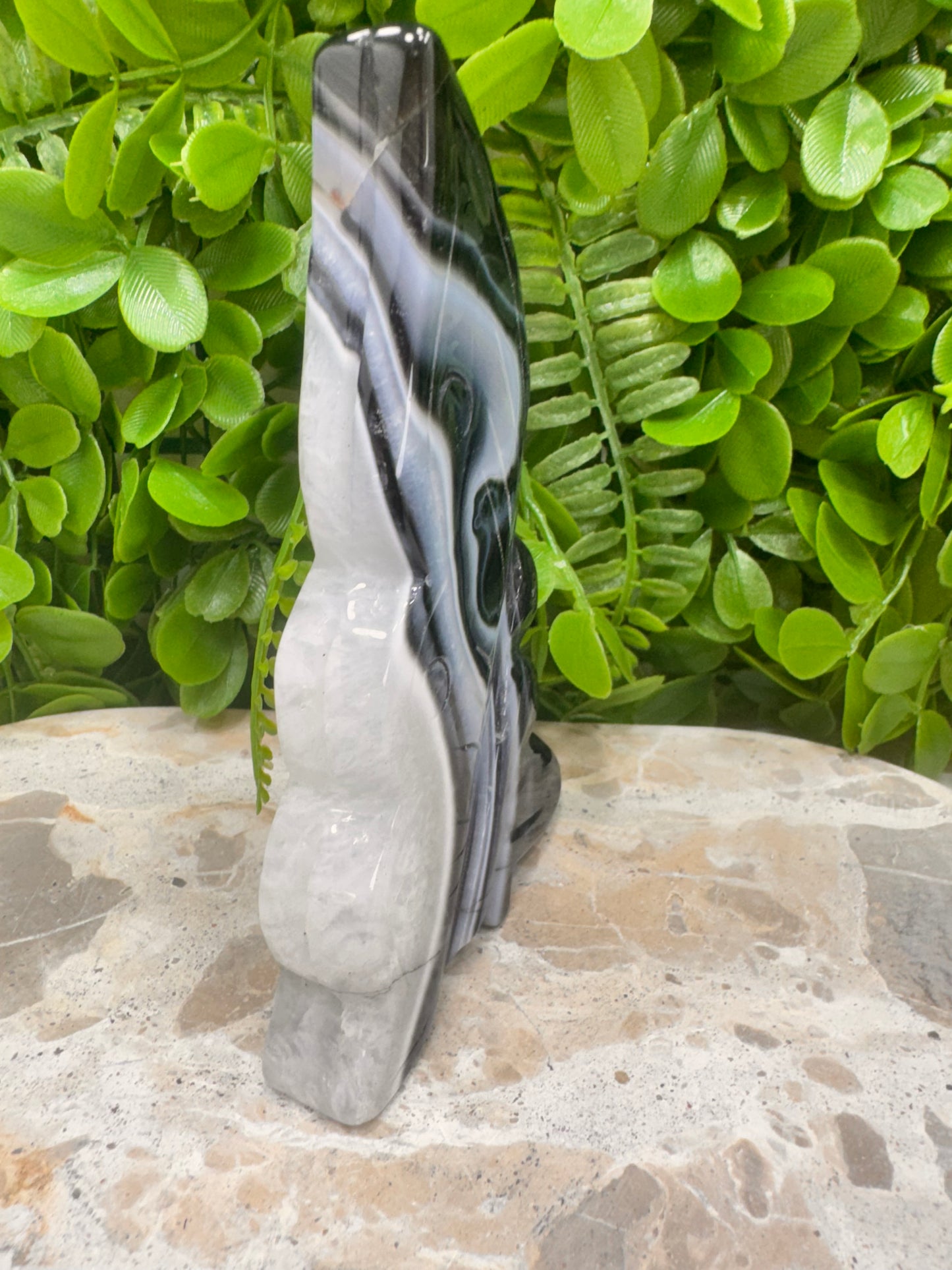 Black Onyx Fairy 278g