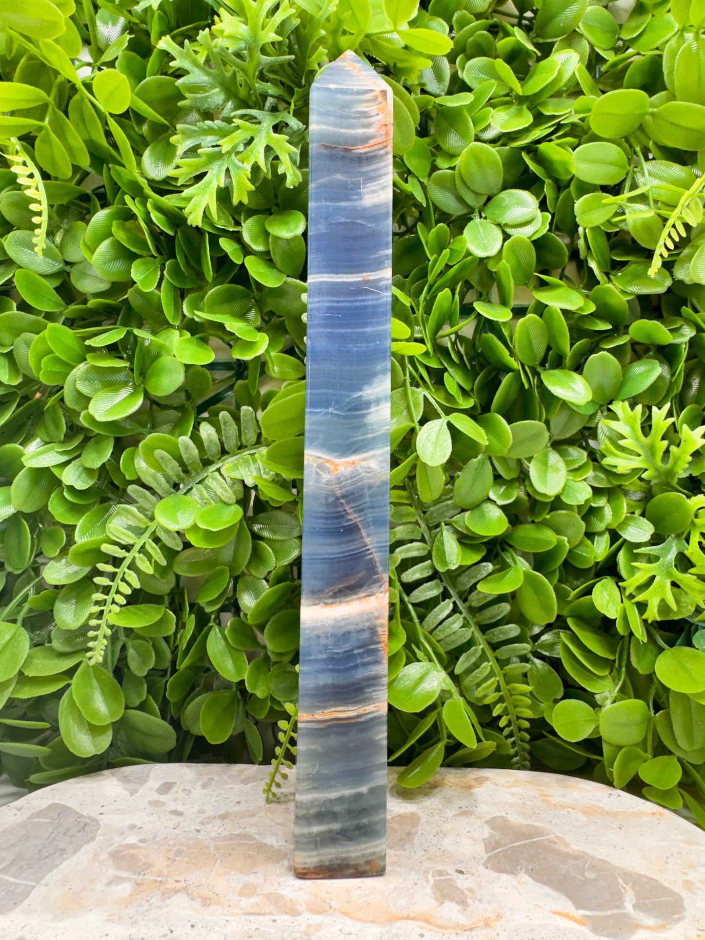 Blue Banded Onyx Tower 760g