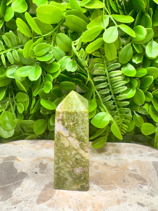 Tremolite Tower 200g