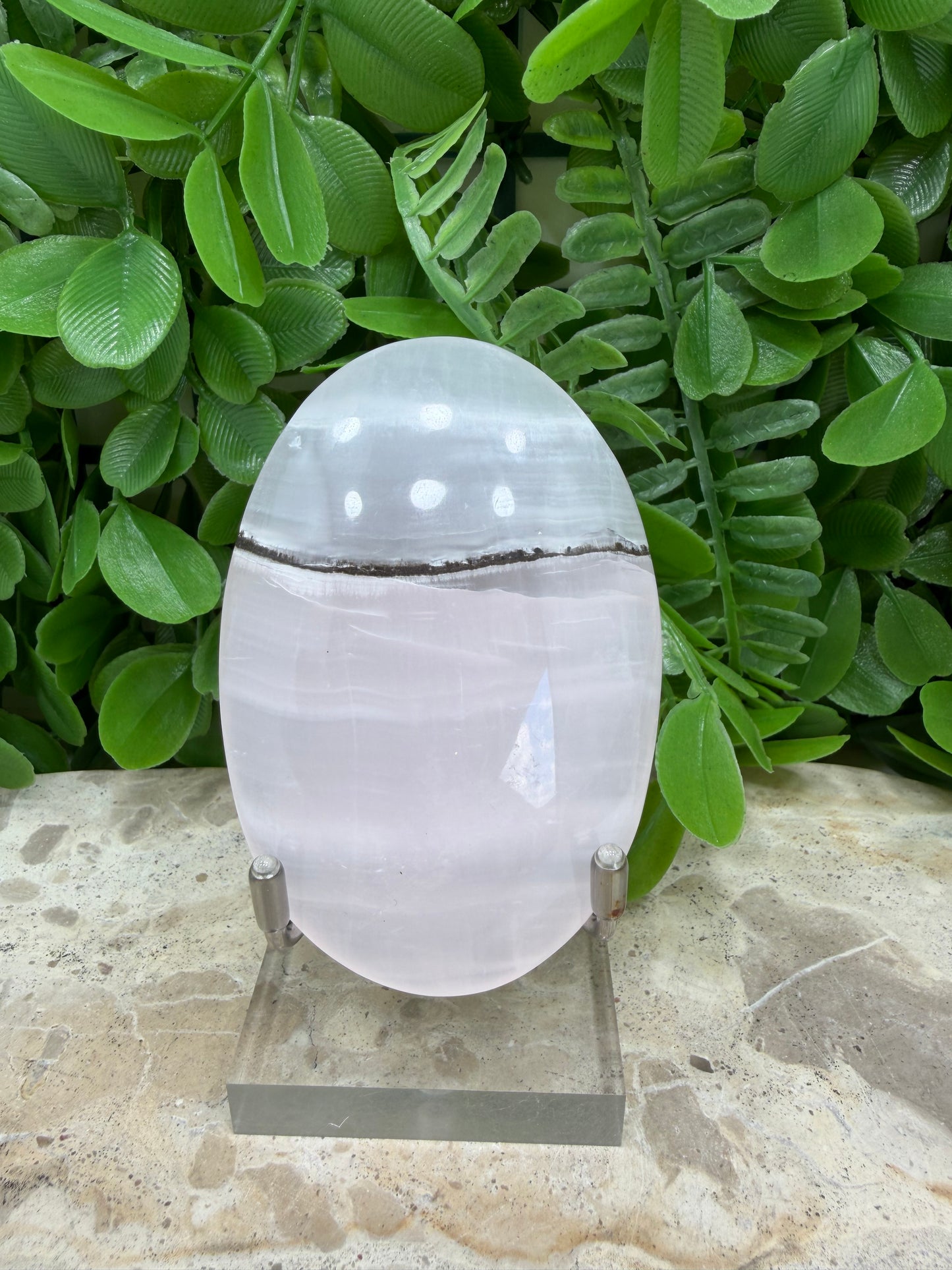Smokey Pink Mangano Heart 132g