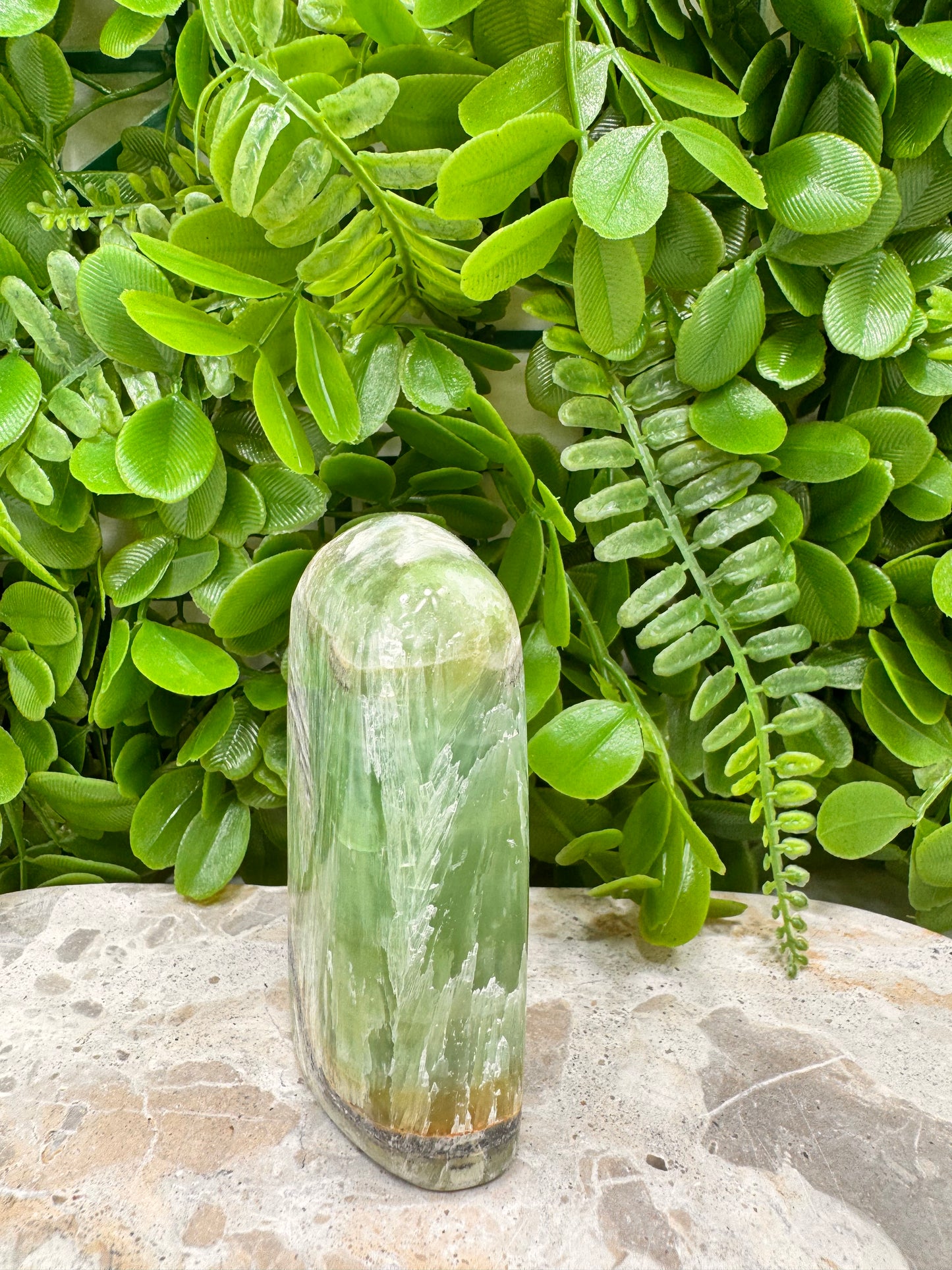 Emerald Kiwi Calcite Freeform 326g