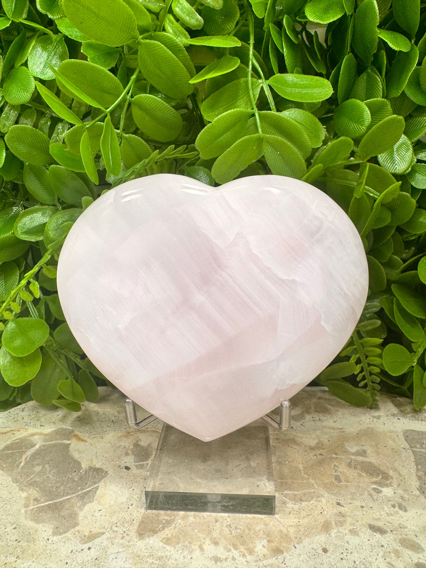 Pink Mangano Heart 654g
