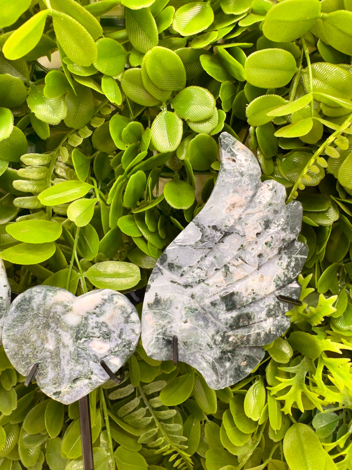Moss Agate Heart Wings 426g