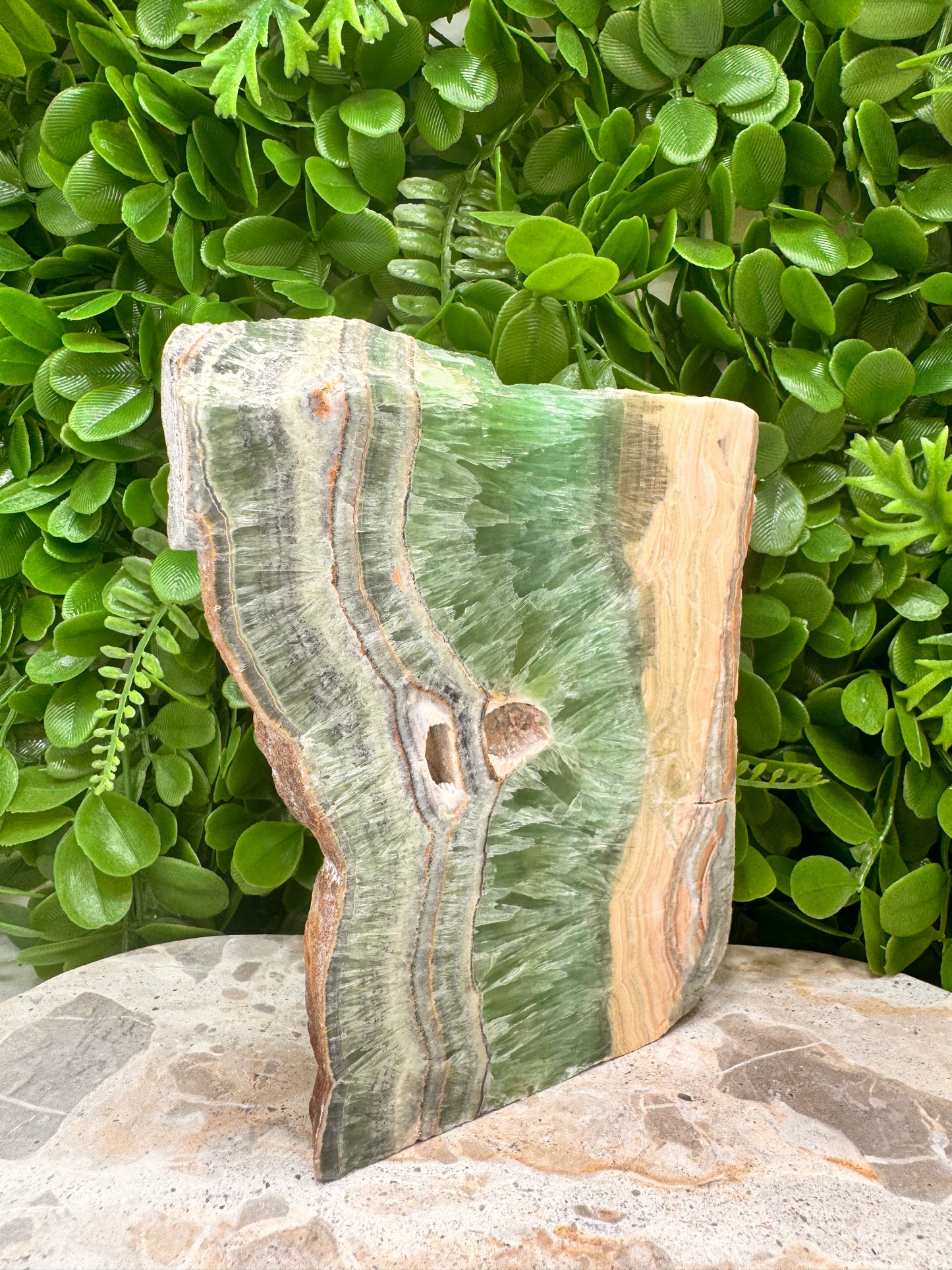 Emerald Kiwi Calcite Slab 810g