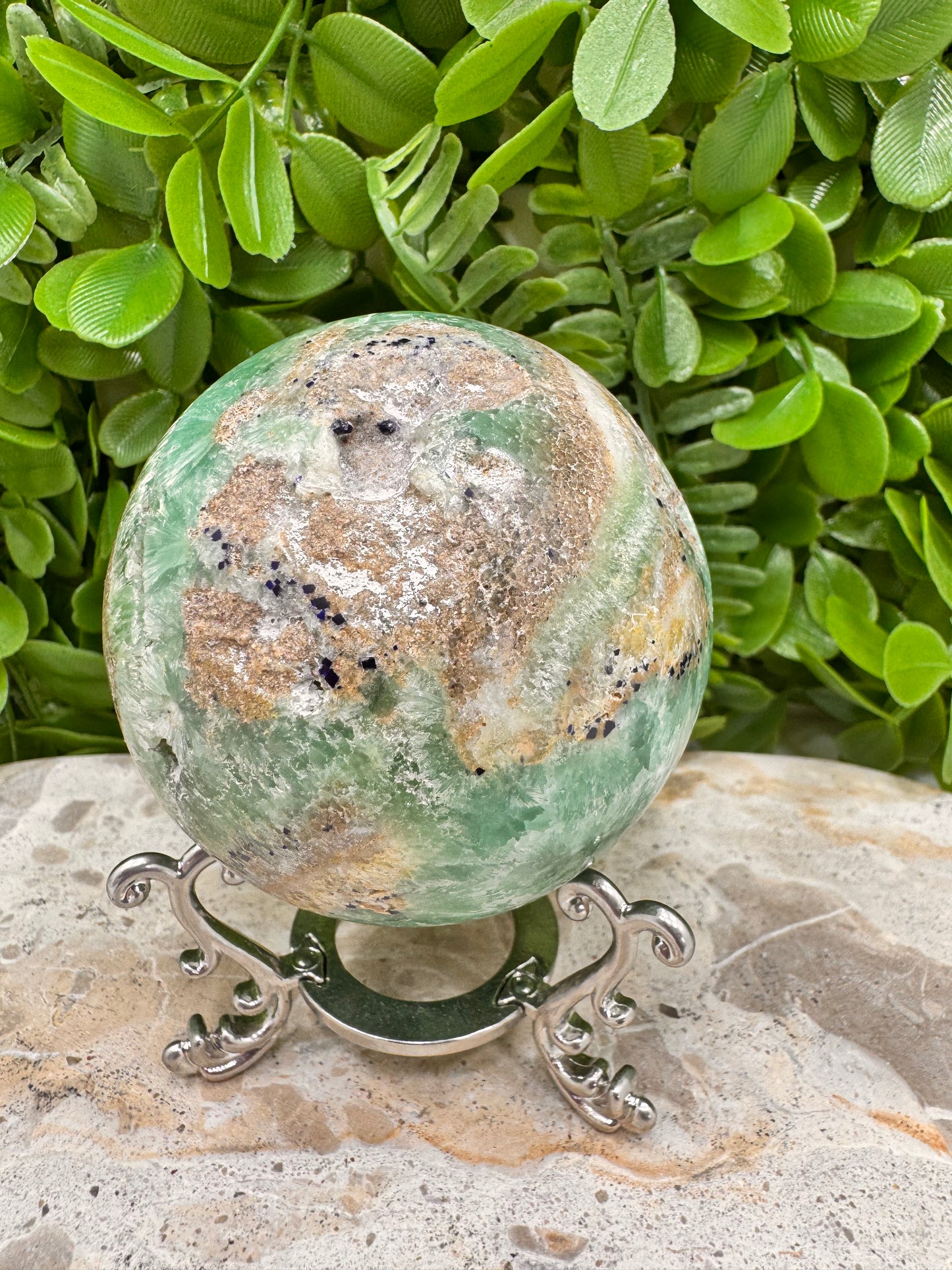 Smithsonite Sphere 520g