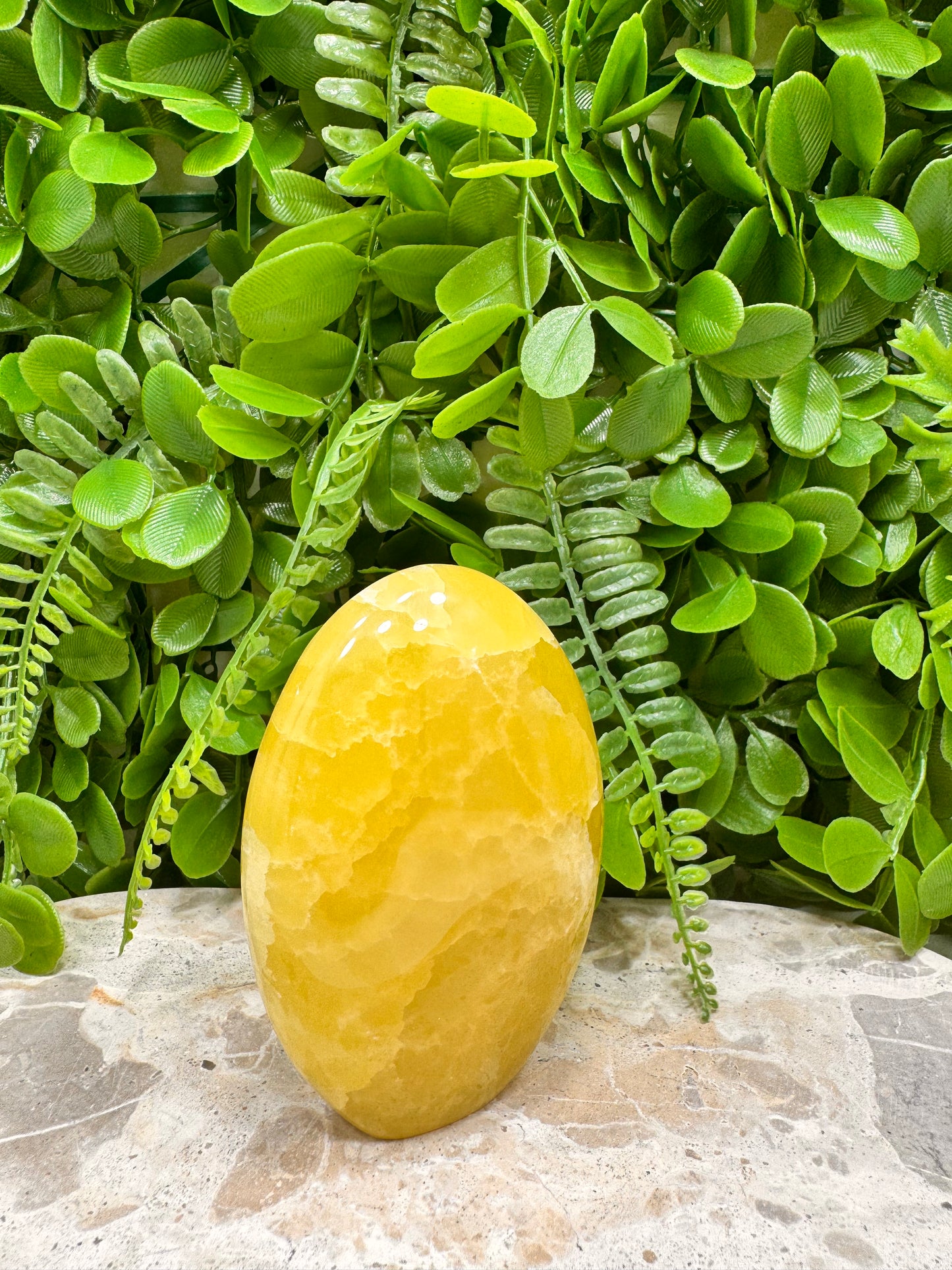 Standing Lemon Calcite 396g