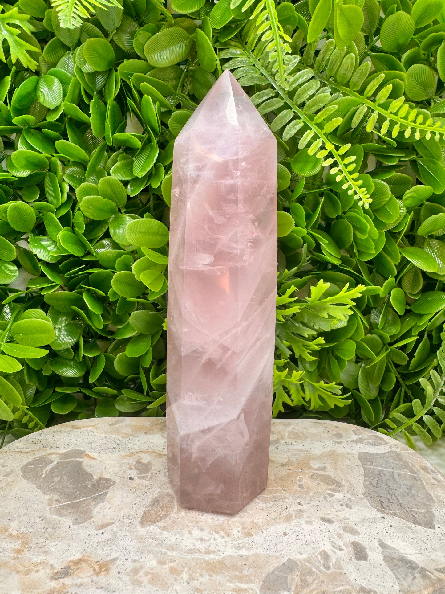 Lavender Rose Quartz Tower 856g