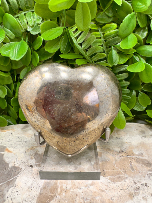 Pyrite Heart 412g