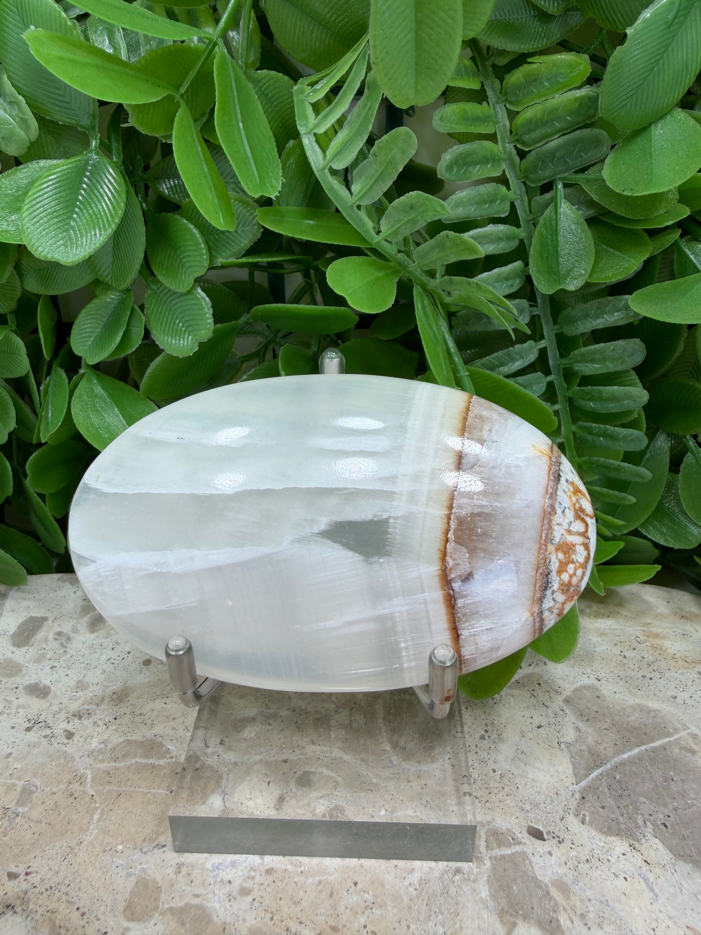 Dendritic Silky White Calcite Palm Stone 152g