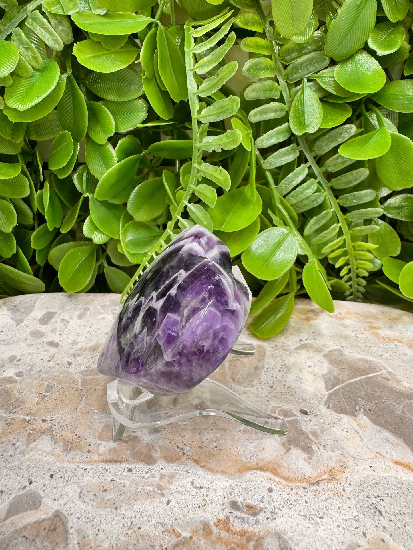 Chevron Amethyst Heart 112g