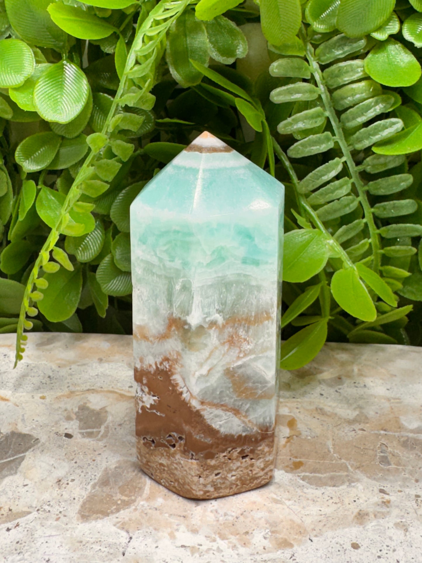 Caribbean Calcite Point 254g