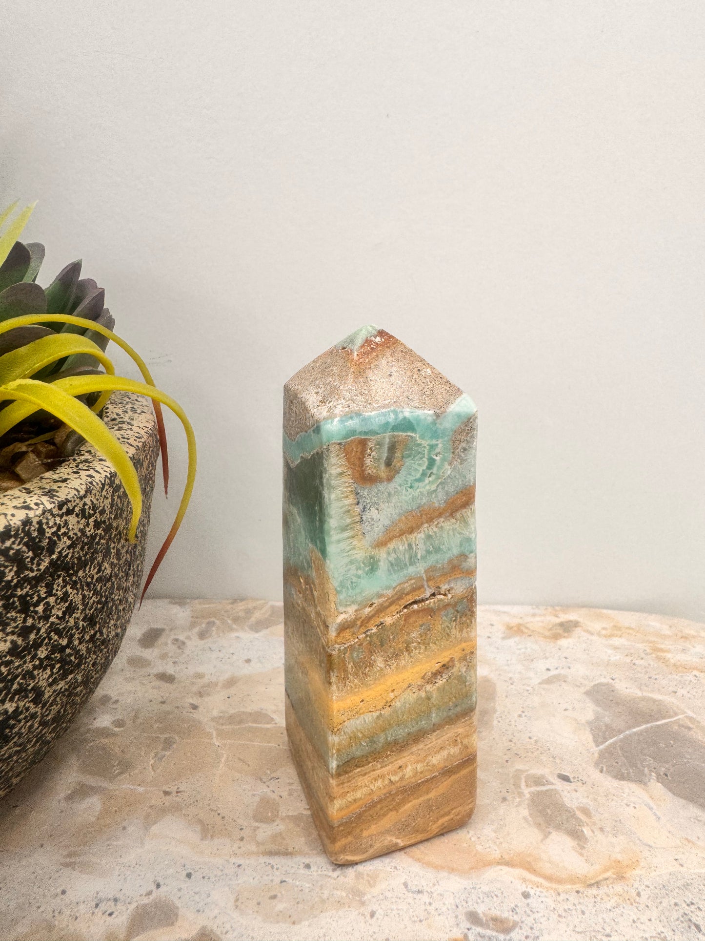 Smithsonite Tower 242g