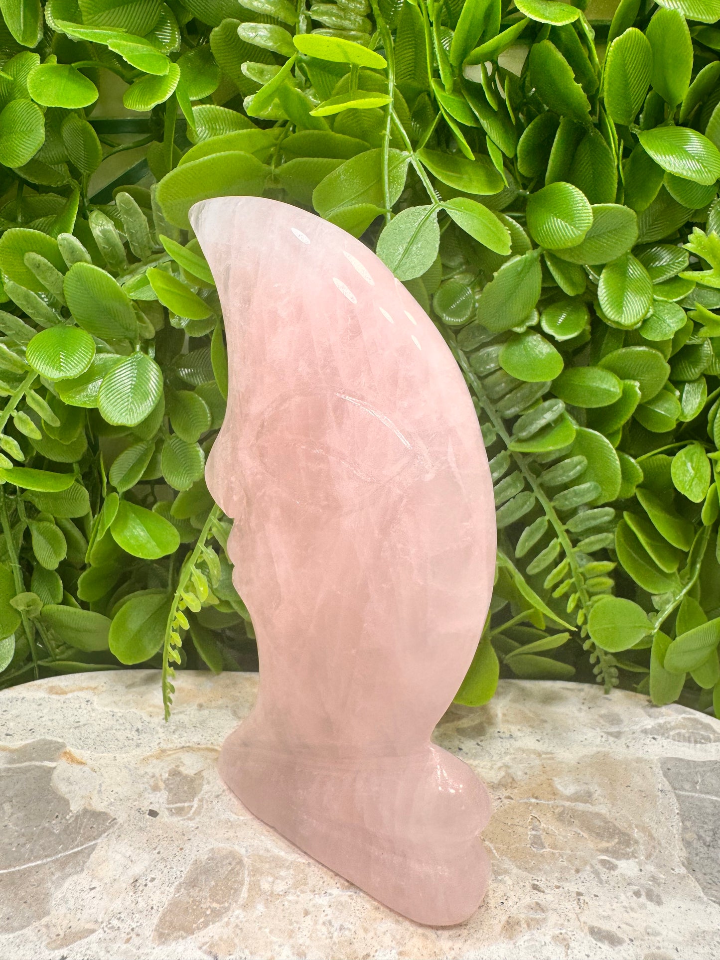 Rose Quartz Moon 348g