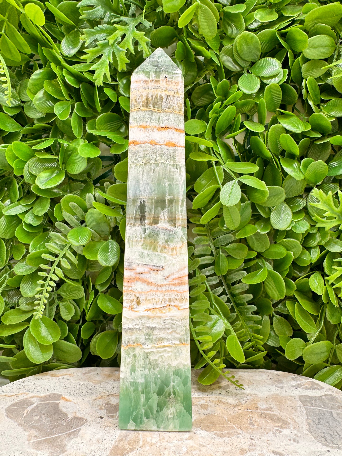 Emerald Kiwi Calcite Tower 844g