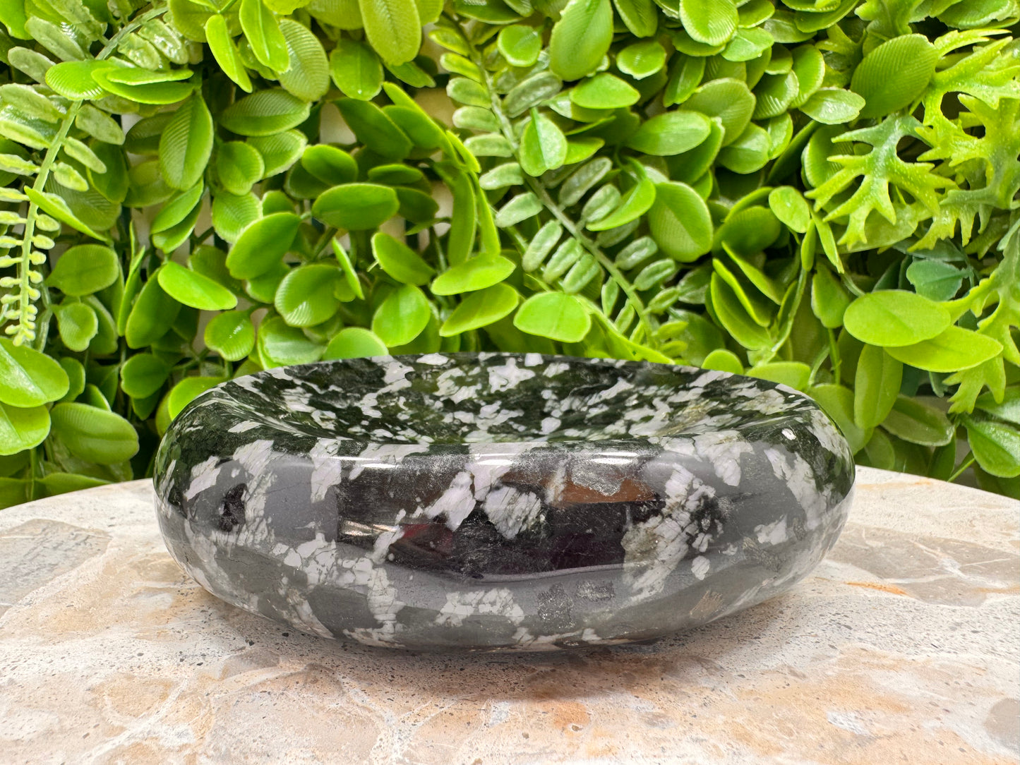 Mystic Merlinite Bowl 716g
