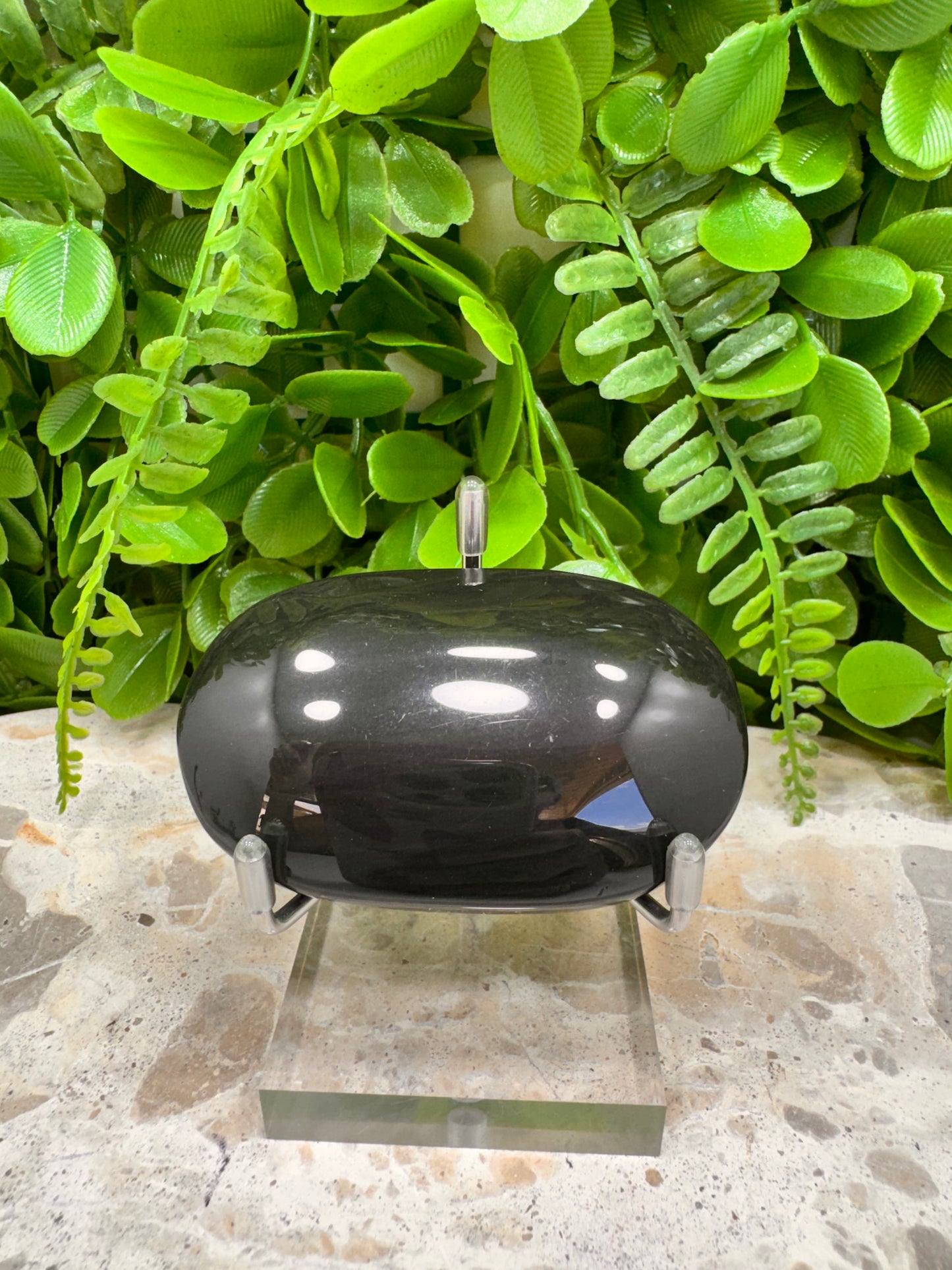 Black Obsidian Palm Stone 98g
