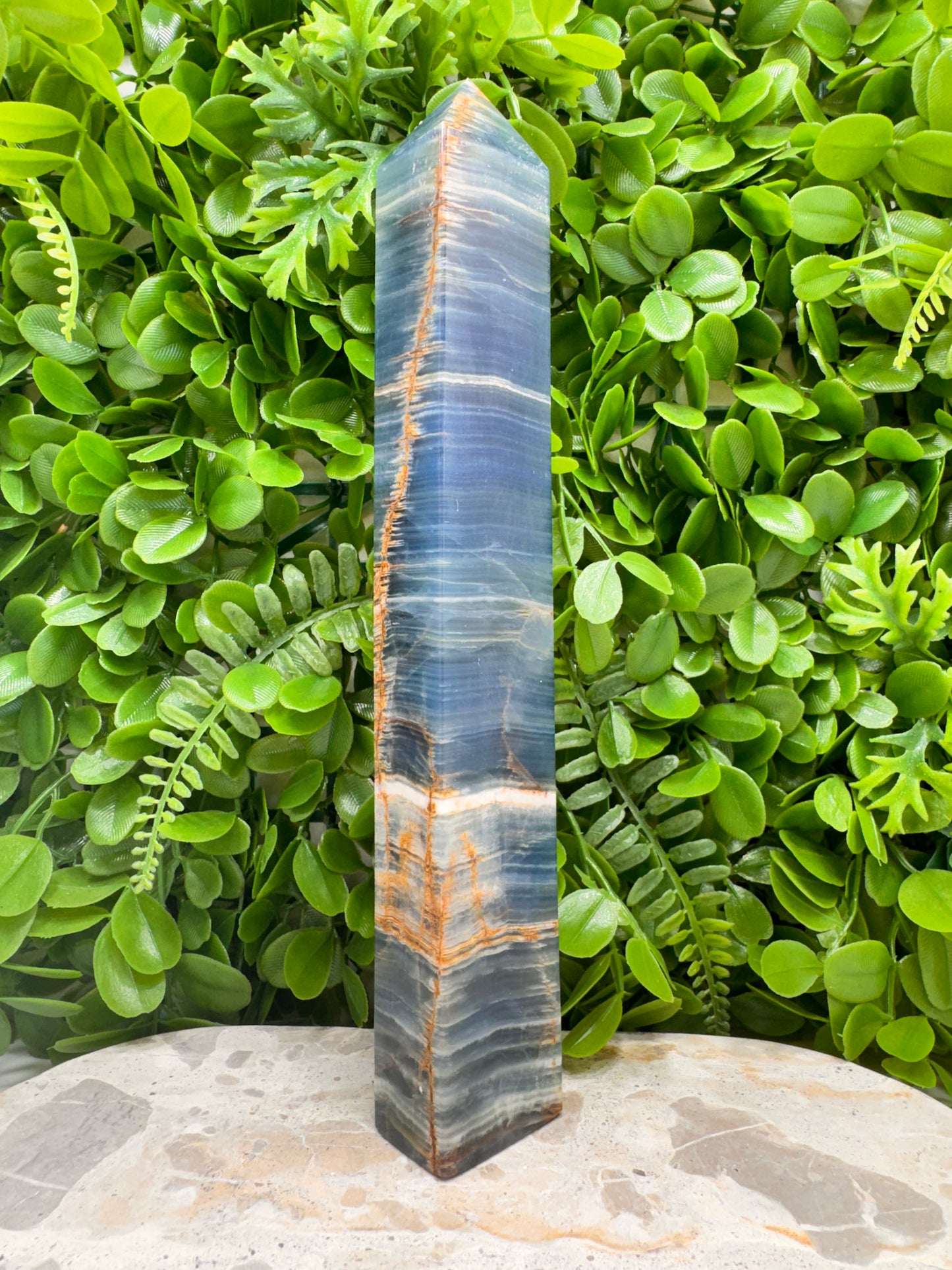 Blue Banded Onyx Tower 760g
