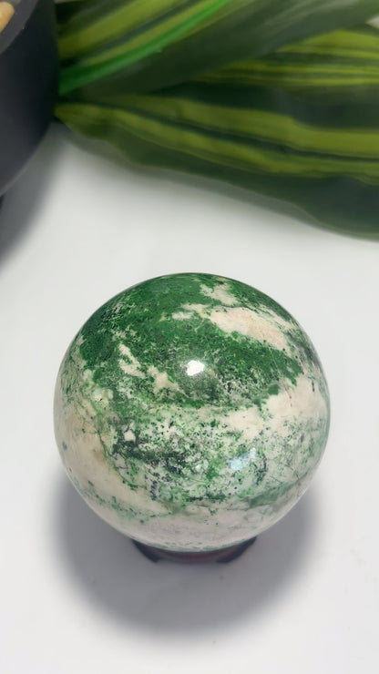 Green Apple Jadeite Sphere 534g