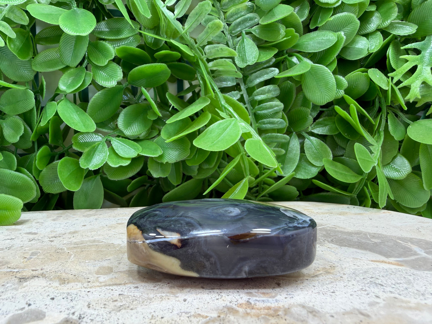 UV Volcanic Agate Palm Stone 76g