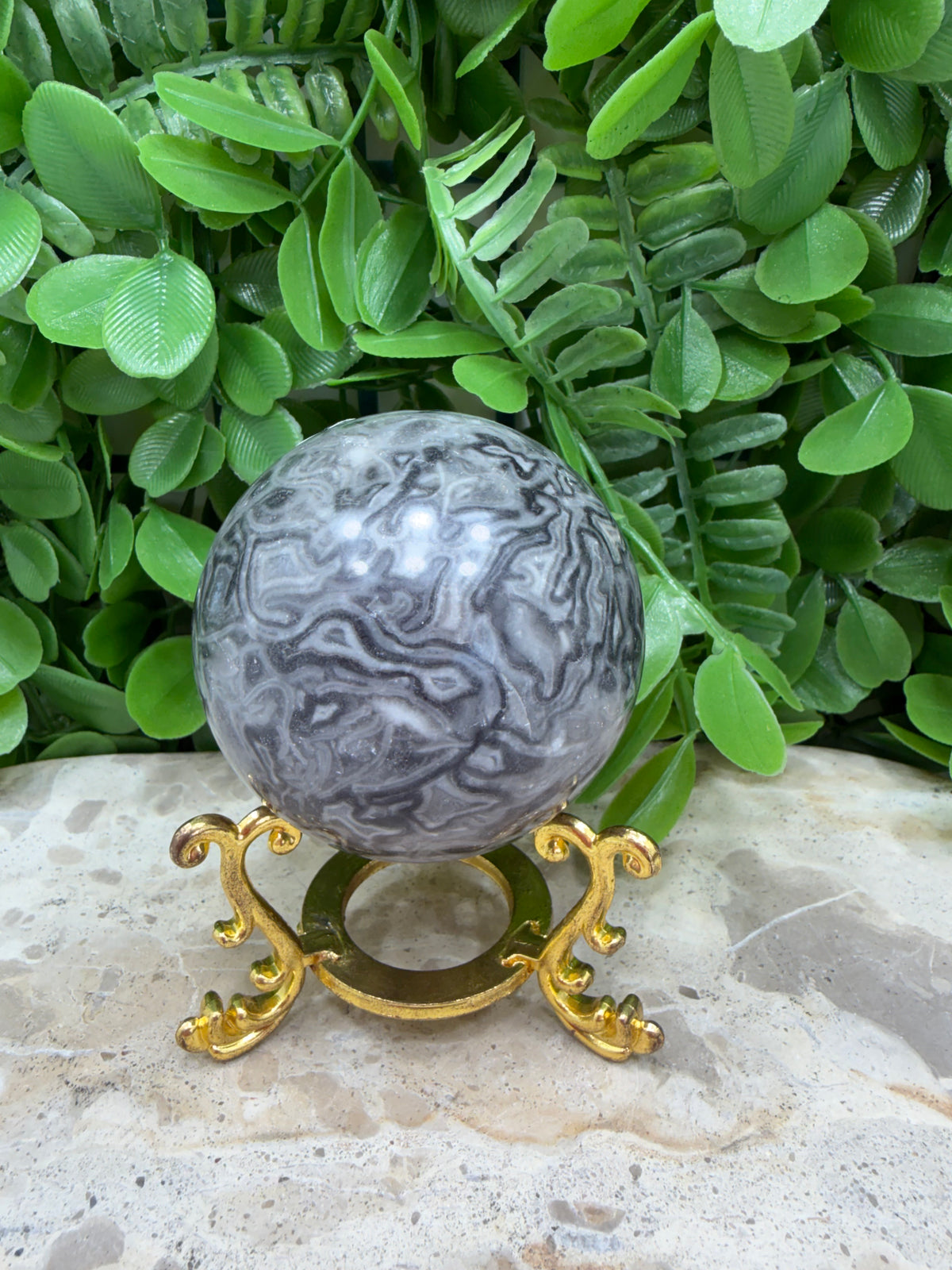 Black Crazy Lace Sphere 296g