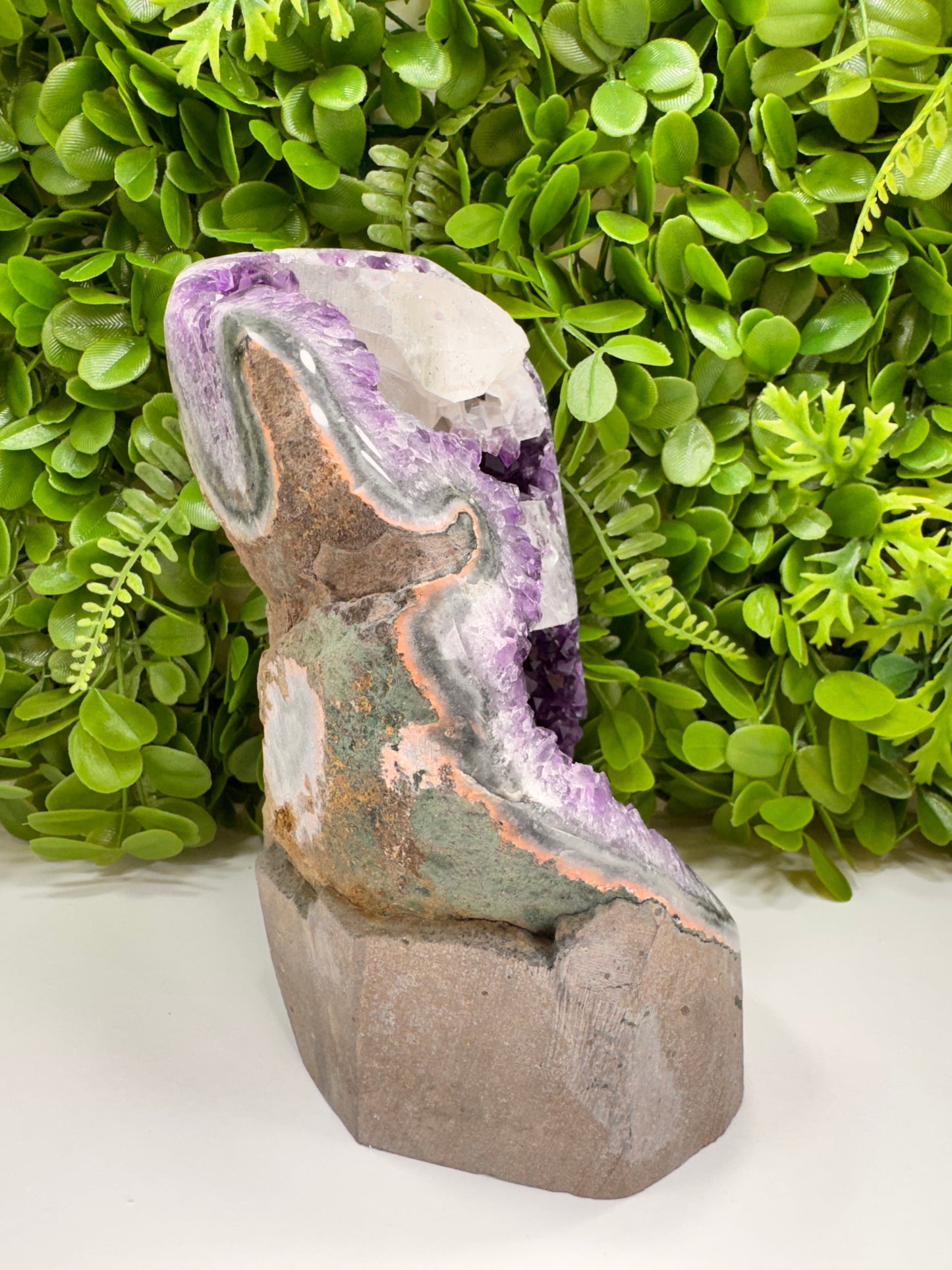 Amethyst Freeform With Calcite 3004g