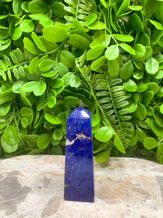 Lapis Lazuli Point 156g
