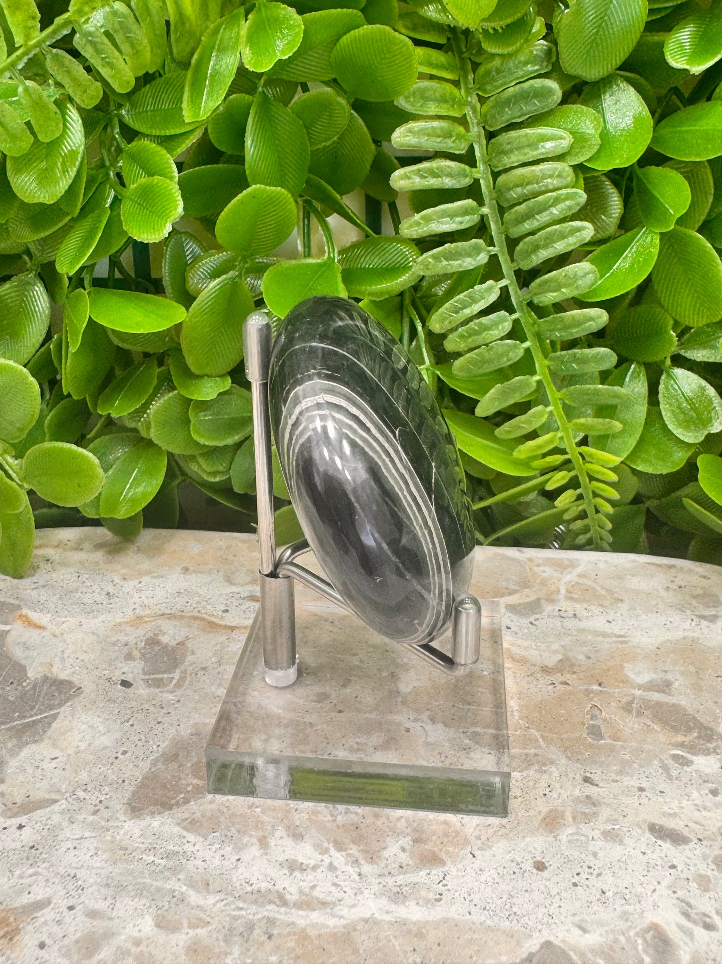 Black Banded Onyx Palm Stone 162g