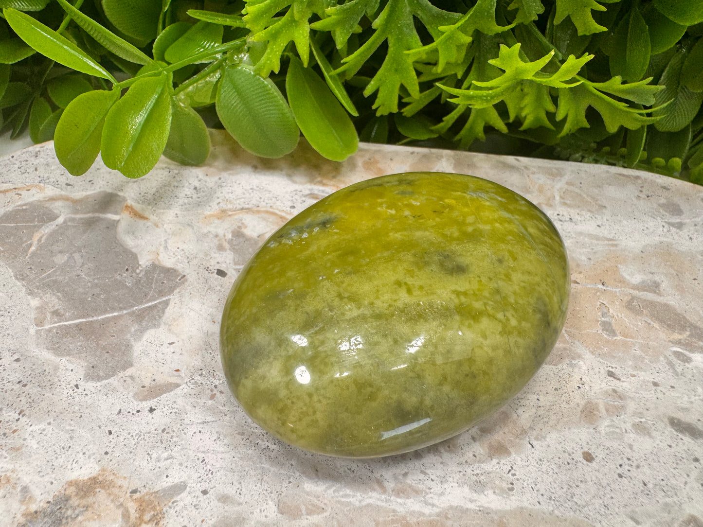 Green Jade Palm Stone 180g