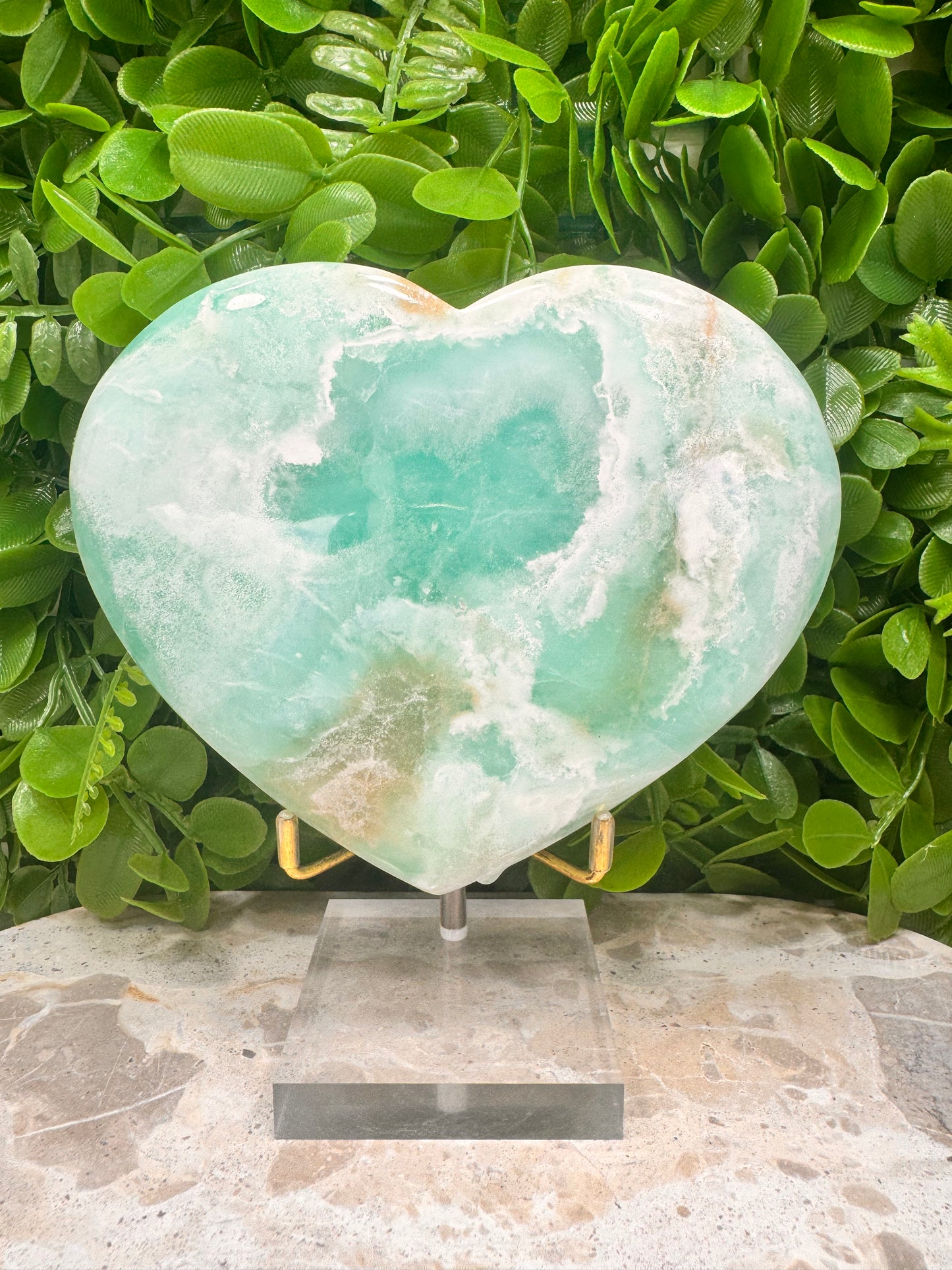 Aragonite & Smithsonite Heart 1kg