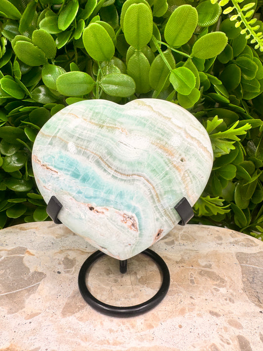 Caribbean Calcite Heart 598g