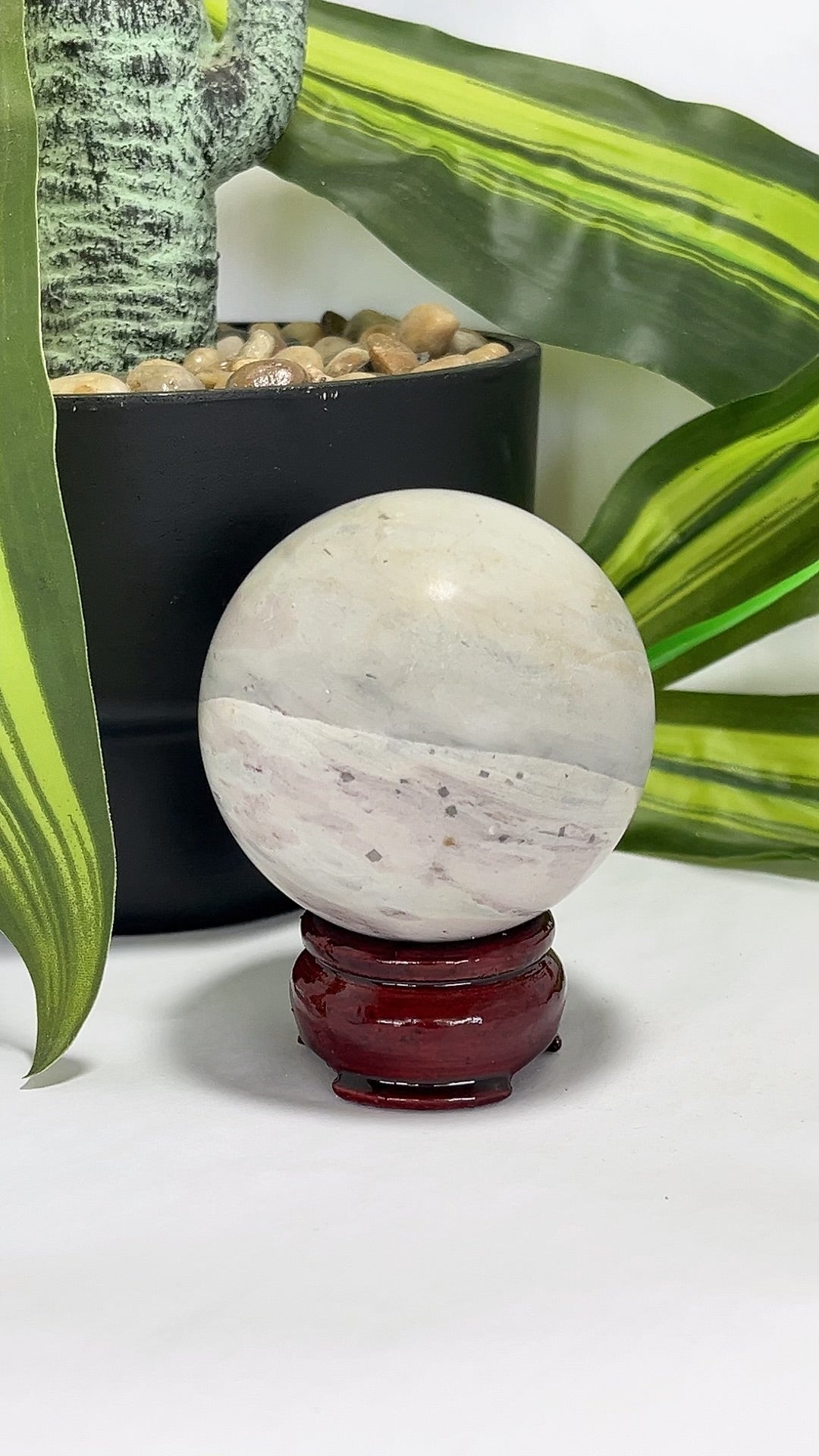 Picture Jasper Sphere 382g