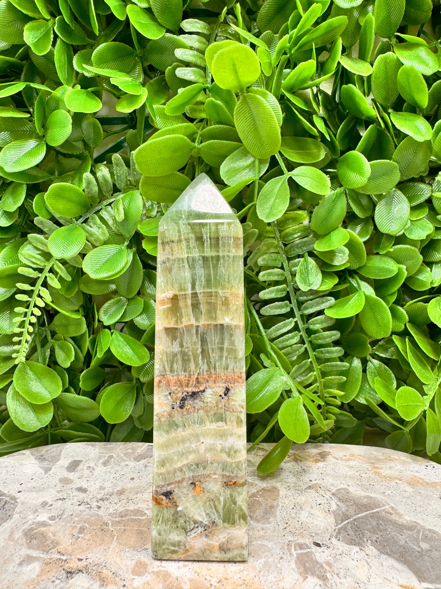 Emerald Kiwi Calcite Tower 342g