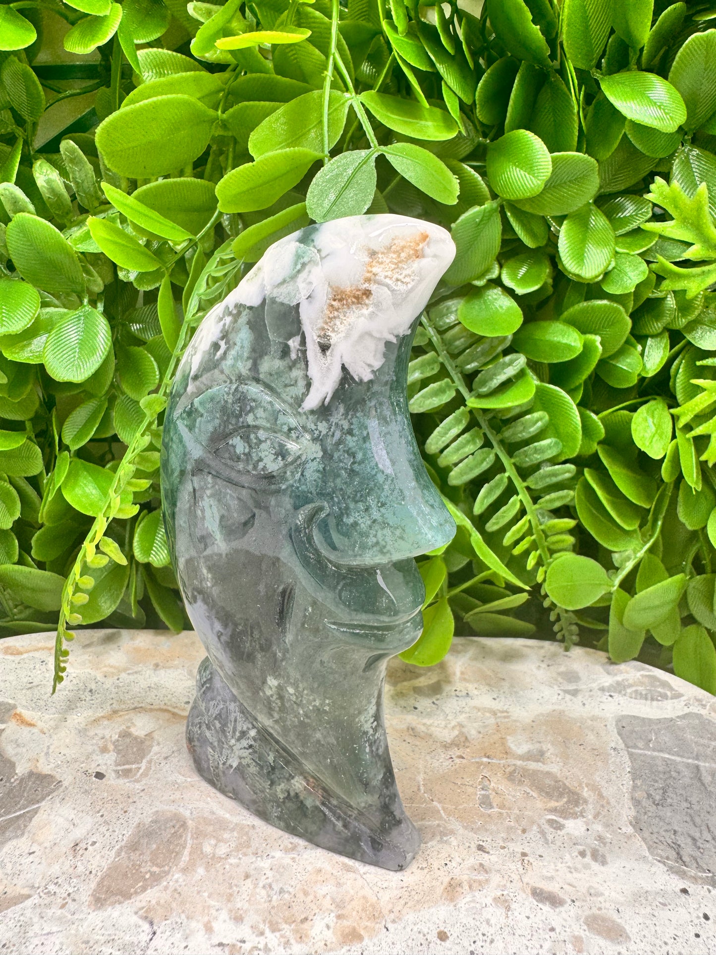 Moss Agate Moon 352g