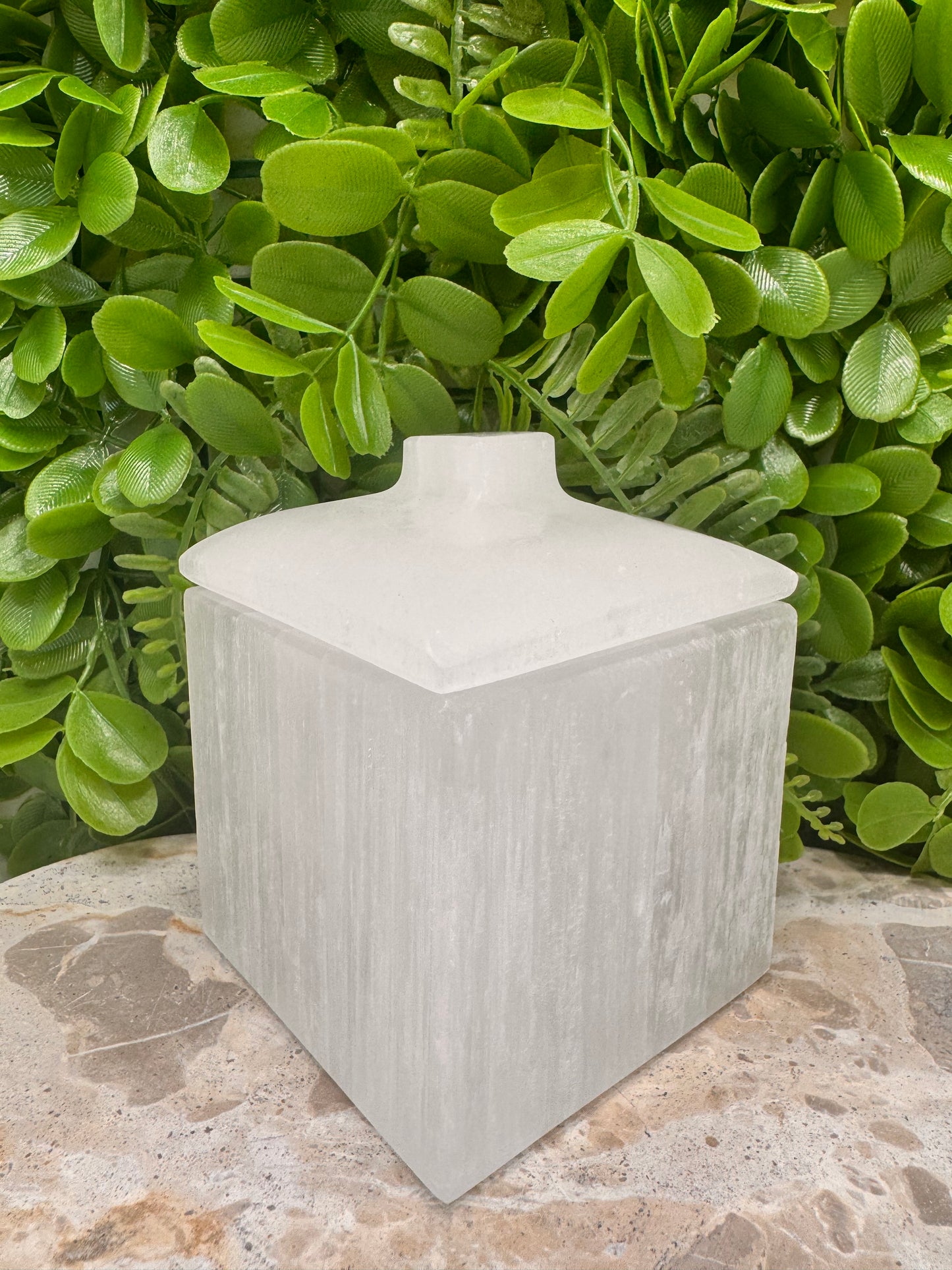 Selenite Box with Lid Approx 1050g