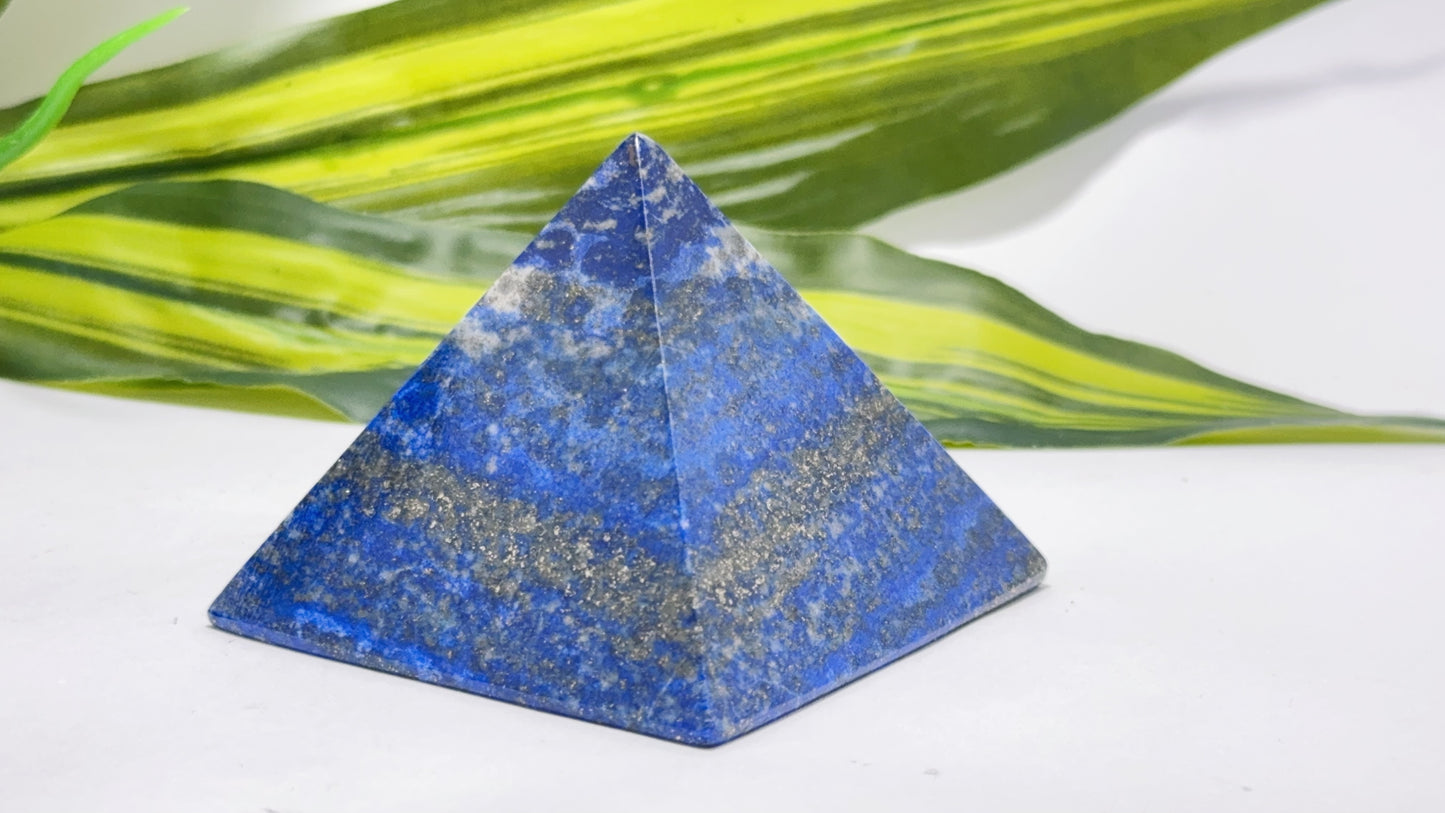 Lapis Lazuli Pyramid 334g
