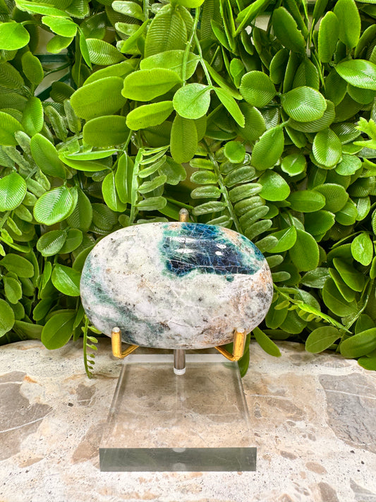 Sodalite Mix Palm Stone 220g