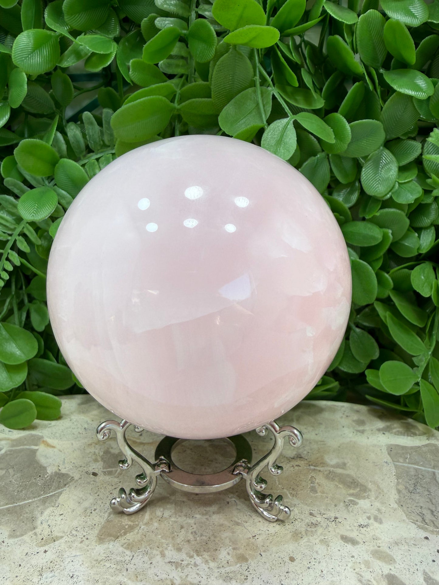 Pink Mangano UV Sphere 1596g