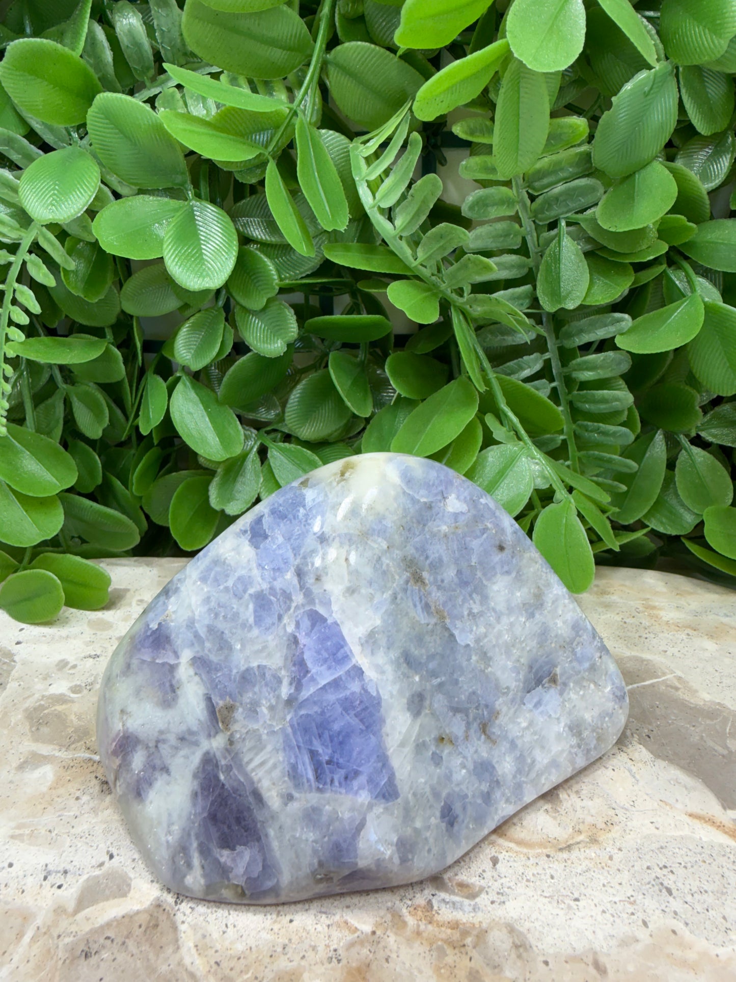 Hackmanite UV Freeform 280g