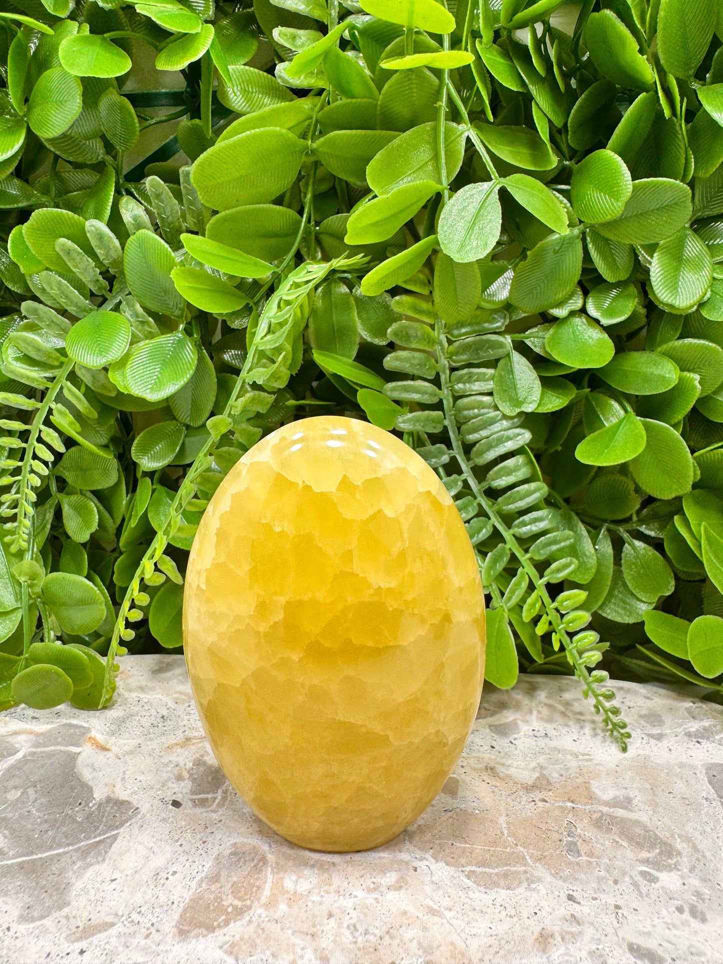 Standing Lemon Calcite 334g