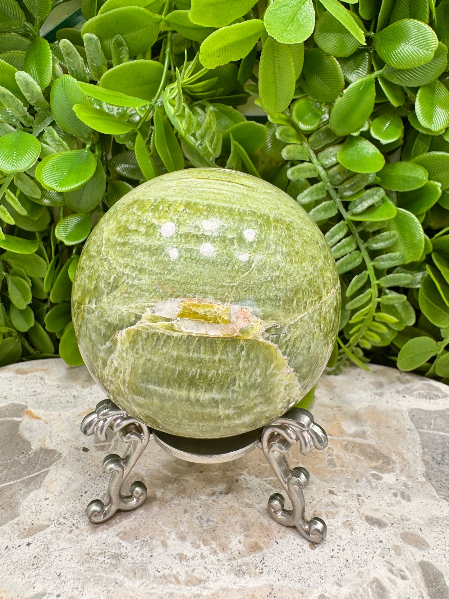 Tremolite Sphere 574g