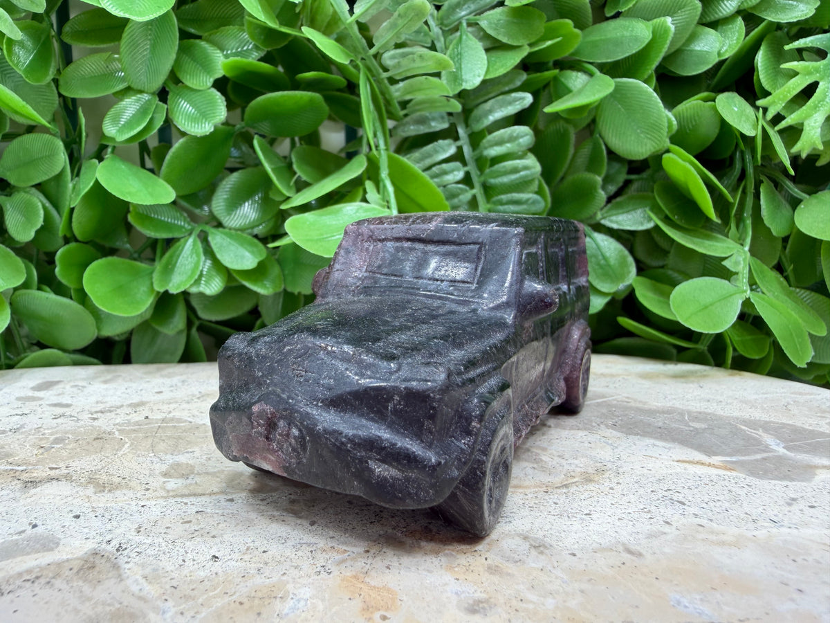 Garnet Four Wheeled Drive 350g