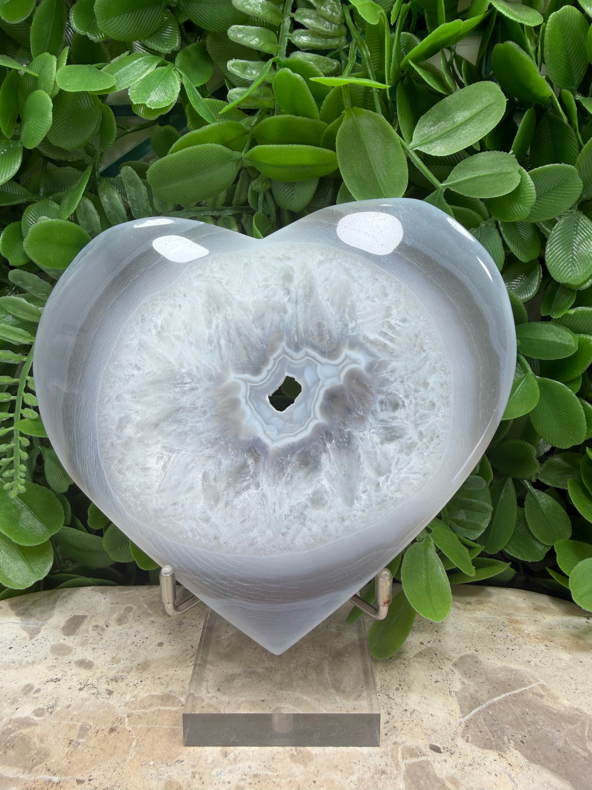Druzy Agate Heart 452g